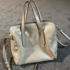 Fossil purse